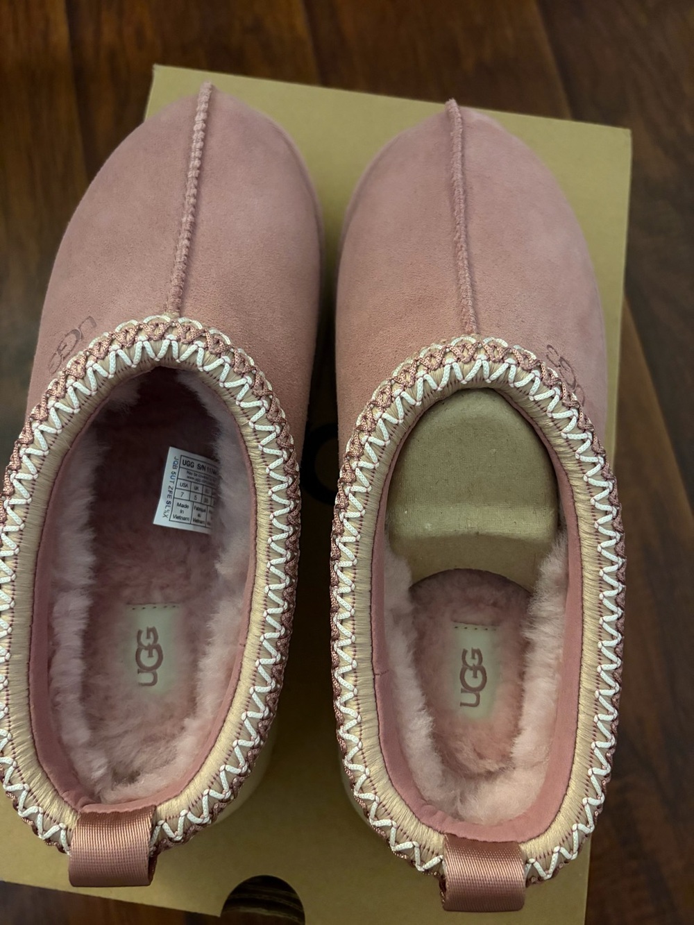 UGG Tazz II (pink down)